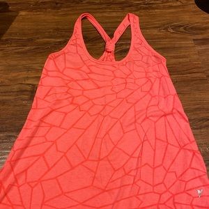 Athletic tank top